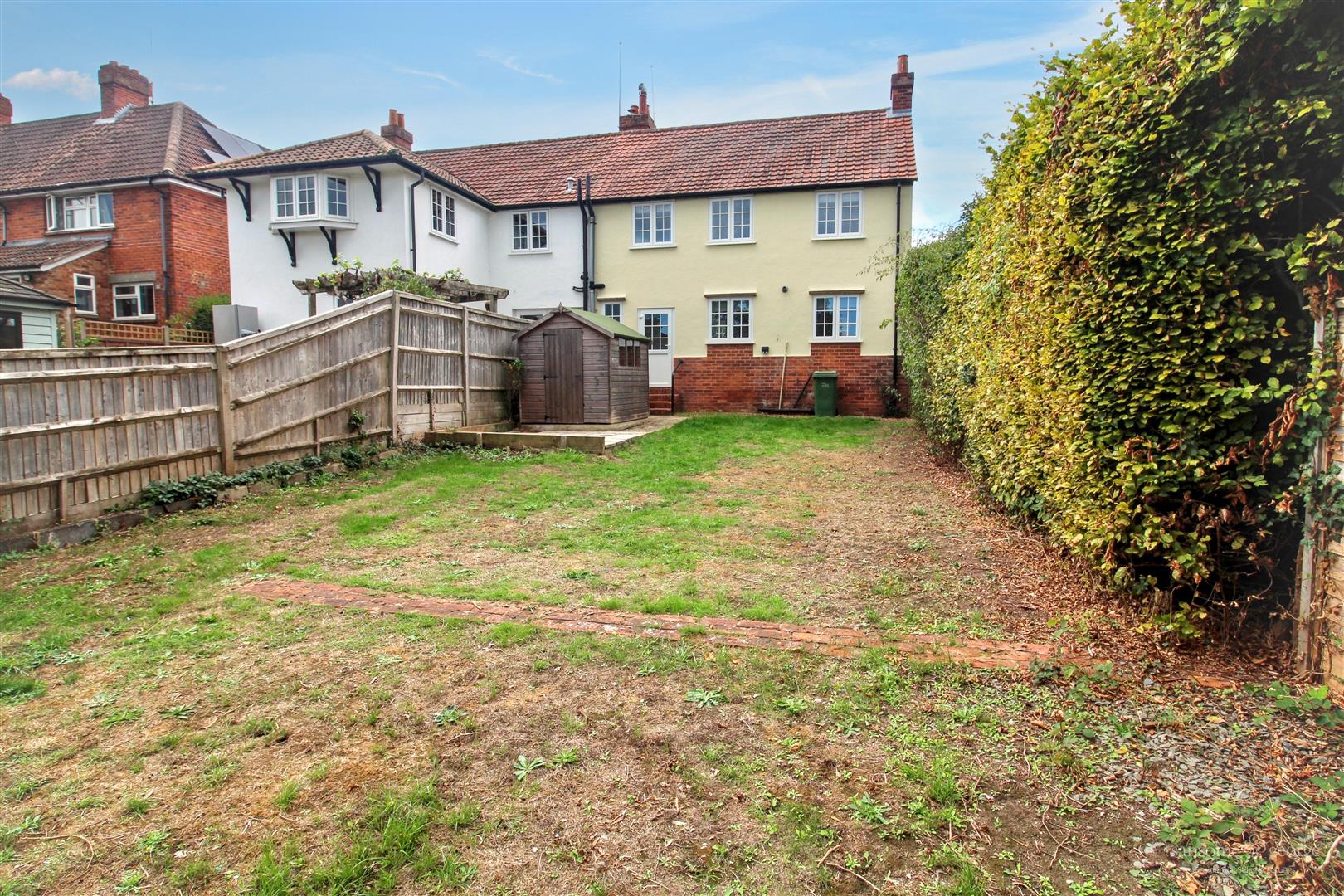 Glebe Road, Purley On Thames, Reading